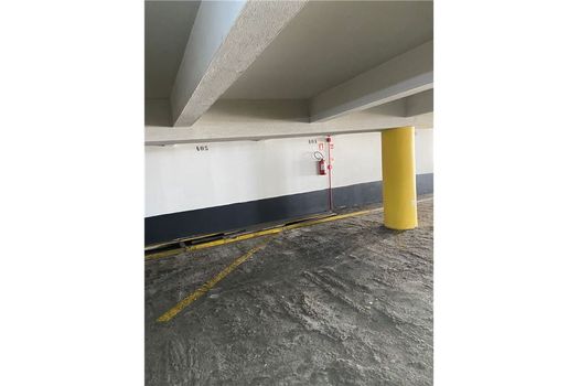 Foto 8 do(a) Loja false à venda em Centro Histórico, Porto Alegre