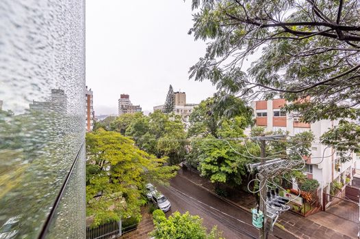 Foto 9 do(a) Apartamento de 4 quartos à venda em Petrópolis, Porto Alegre