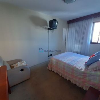 Foto 15 do(a) Apartamento de 3 quartos à venda em Vila Gumercindo, São Paulo