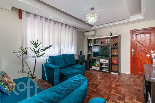 Foto 5 do(a) Apartamento de 3 quartos à venda em Passo da Areia, Porto Alegre