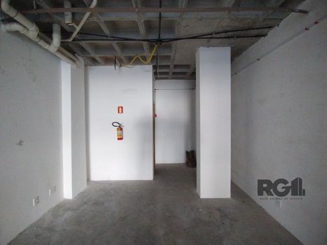 Foto 5 do(a) Loja false à venda em Petrópolis, Porto Alegre