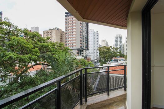Foto 9 do(a) Apartamento de 3 quartos à venda em Indianópolis, São Paulo