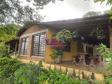 Foto 23 do(a) Fazenda / Sítio / Chácara de 5 quartos à venda em null, Mateus Leme