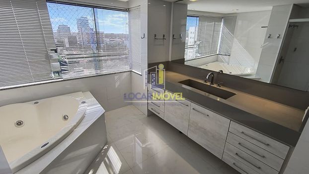 Foto 23 do(a) Apartamento de 3 quartos à venda em Candeias, Vitória da Conquista