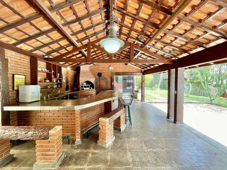 Foto 5 do(a) Casa em Condomínio de 4 quartos à venda em Chácara de La Rocca, Carapicuíba