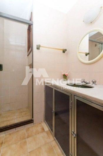 Foto 18 do(a) Apartamento de 3 quartos à venda em São João, Porto Alegre