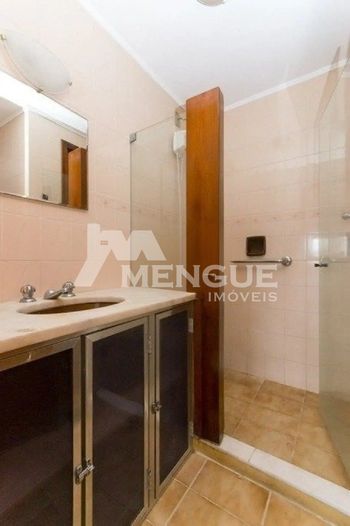 Foto 27 do(a) Apartamento de 3 quartos à venda em São João, Porto Alegre