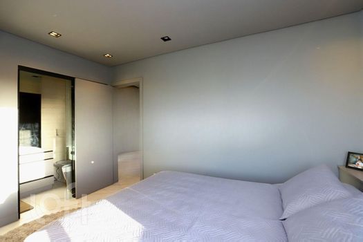 Foto 23 do(a) Apartamento de 2 quartos à venda em Chácara das Pedras, Porto Alegre