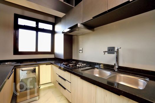 Foto 15 do(a) Apartamento de 2 quartos à venda em Chácara das Pedras, Porto Alegre