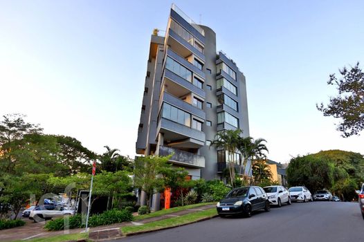 Foto 4 do(a) Apartamento de 2 quartos à venda em Chácara das Pedras, Porto Alegre