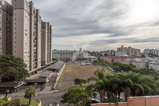 Foto 28 do(a) Apartamento de 3 quartos à venda em Jardim Europa, Porto Alegre