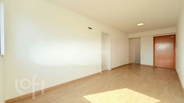 Foto 4 do(a) Apartamento de 3 quartos à venda em Partenon, Porto Alegre