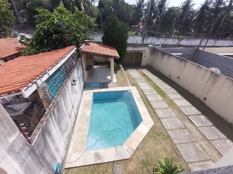 Foto 21 do(a) Casa de 5 quartos à venda em Sapiranga-Coité, Fortaleza
