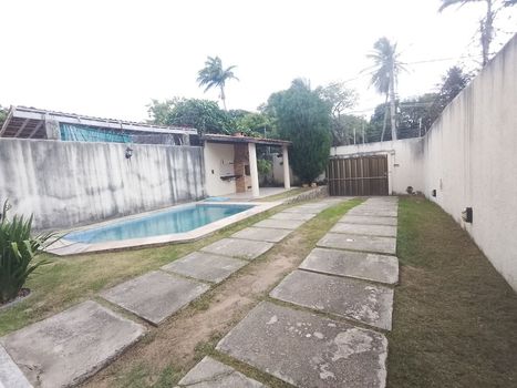 Foto 39 do(a) Casa de 5 quartos à venda em Sapiranga-Coité, Fortaleza