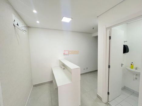 Foto 4 do(a) Sala / Conjunto Comercial false à venda em Vila Assunção, Santo André