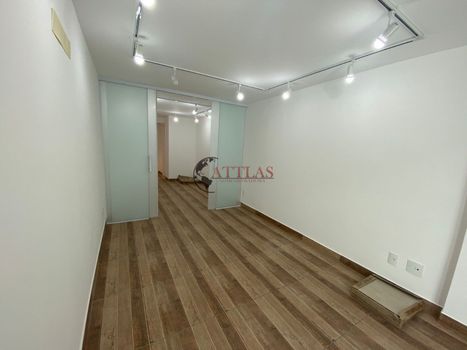 Foto 4 do(a) Sala / Conjunto Comercial false à venda em Várzea, Teresópolis