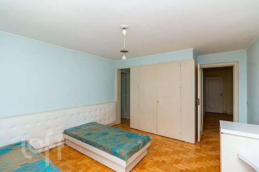 Foto 13 do(a) Apartamento de 3 quartos à venda em Independência, Porto Alegre