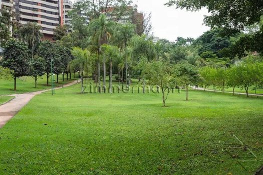 Foto 30 do(a) Apartamento de 5 quartos à venda em Jardim Vitória Régia, São Paulo