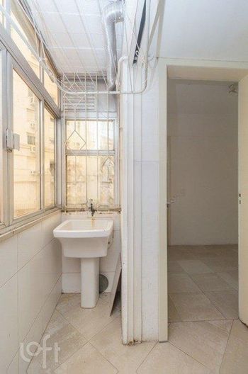 Foto 32 do(a) Apartamento de 3 quartos à venda em Menino Deus, Porto Alegre