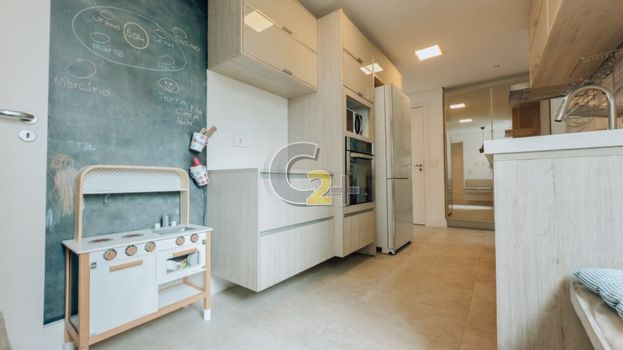 Foto 11 do(a) Apartamento de 3 quartos à venda em Moema, São Paulo