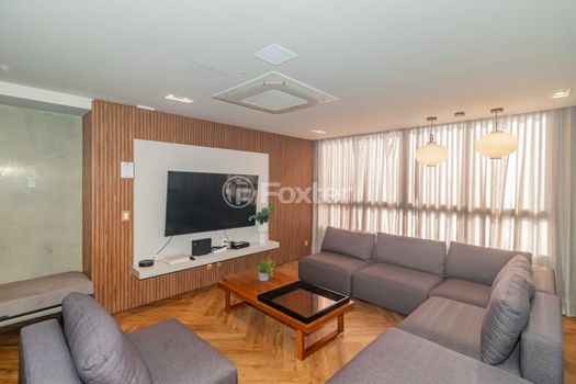 Foto 43 do(a) Apartamento de 1 quartos à venda em Centro Histórico, Porto Alegre