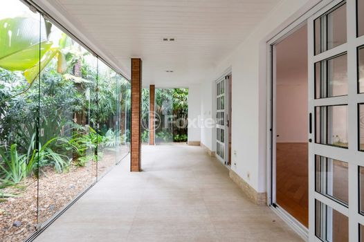 Foto 23 do(a) Apartamento de 5 quartos à venda em Jardim Petrópolis, São Paulo