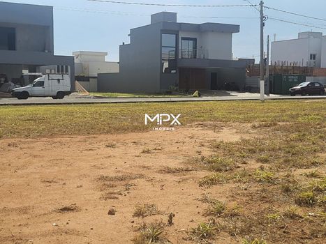 Foto 2 do(a) Terreno false à venda em Jardim Palmares I, Saltinho