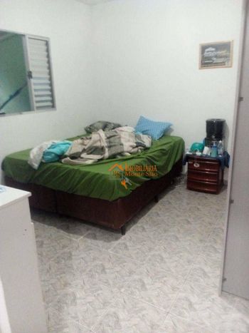 Foto 16 do(a) Casa de 3 quartos à venda em Recreio São Jorge, Guarulhos