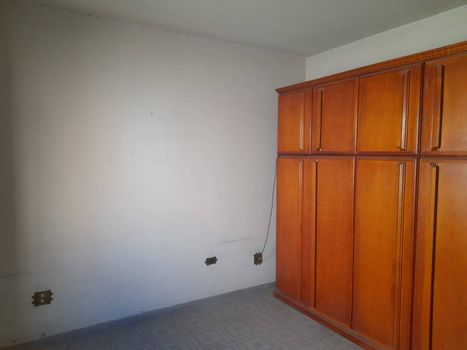 Foto 3 do(a) Casa de 3 quartos à venda em Vila Santana, Sorocaba