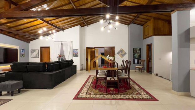 Foto 9 do(a) Casa em Condomínio de 4 quartos à venda em Barra do Imbuí, Teresópolis
