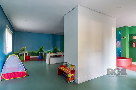 Foto 31 do(a) Flat de 3 quartos à venda em Jardim Carvalho, Porto Alegre