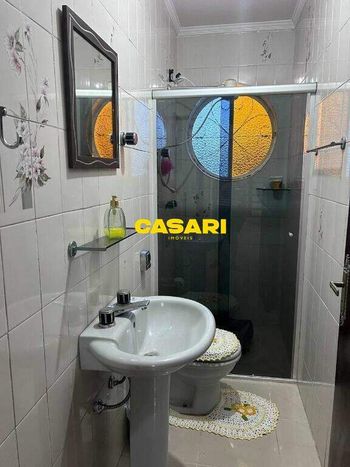 Foto 25 do(a) Casa de 4 quartos à venda em Vila Humaitá, Santo André