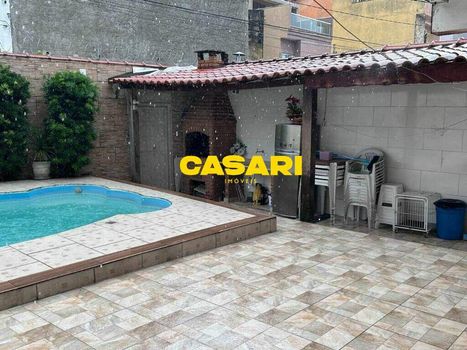 Foto 22 do(a) Casa de 4 quartos à venda em Vila Humaitá, Santo André