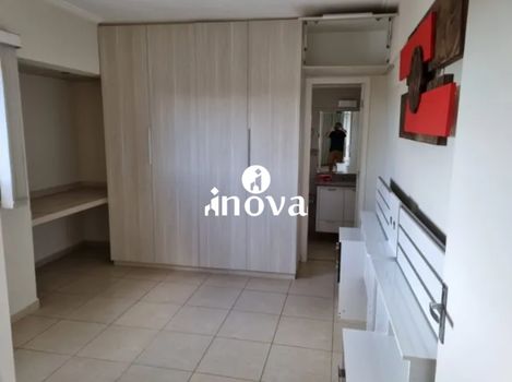 Foto 7 do(a) Apartamento de 3 quartos à venda em São Benedito, Uberaba