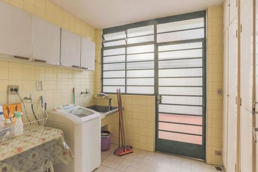 Foto 30 do(a) Casa de 3 quartos à venda em Vila Madalena, São Paulo