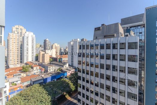 Foto 2 do(a) Apartamento de 3 quartos à venda em Vila Mariana, São Paulo