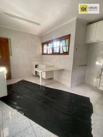 Foto 33 do(a) Casa em Condomínio de 4 quartos para alugar em Morada dos Pinheiros (Aldeia da Serra), Santana de Parnaíba