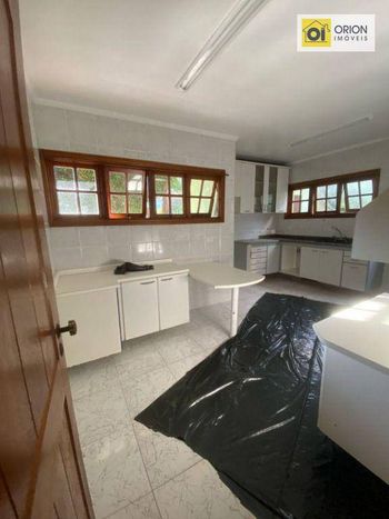 Foto 31 do(a) Casa em Condomínio de 4 quartos para alugar em Morada dos Pinheiros (Aldeia da Serra), Santana de Parnaíba