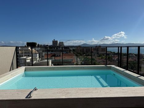 Foto 4 do(a) Apartamento de 1 quartos à venda em Jurerê, Florianópolis
