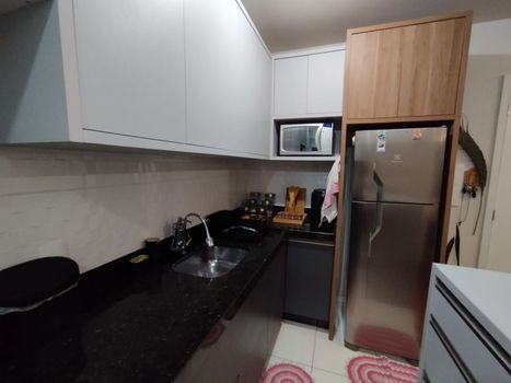 Foto 8 do(a) Apartamento de 2 quartos à venda em Jardim Bela Itália, Cambé