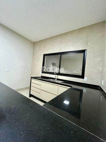 Foto 6 do(a) Casa em Condomínio de 4 quartos à venda em Aclimação, Uberlândia