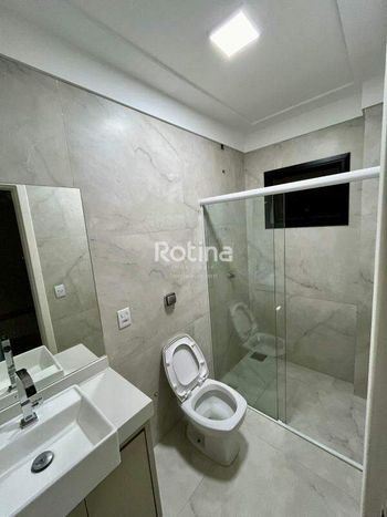 Foto 20 do(a) Casa em Condomínio de 4 quartos à venda em Aclimação, Uberlândia