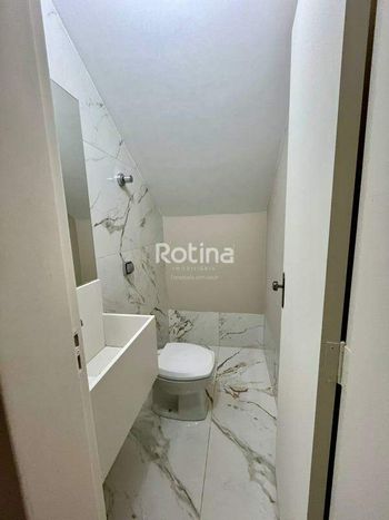 Foto 19 do(a) Casa em Condomínio de 4 quartos à venda em Aclimação, Uberlândia