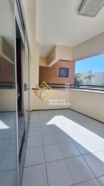Foto 4 do(a) Apartamento de 3 quartos à venda em Cocó, Fortaleza