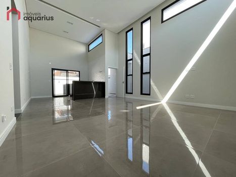 Foto 8 do(a) Casa em Condomínio de 3 quartos à venda em Jardim Jacinto, Jacareí