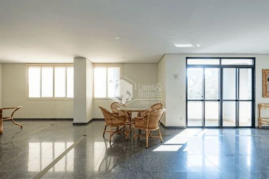 Foto 2 do(a) Apartamento de 3 quartos à venda em Vila Suzana, São Paulo