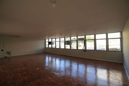 Foto 3 do(a) Sala / Conjunto Comercial false à venda em Bela Vista, São Paulo