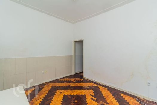 Foto 4 do(a) Apartamento de 1 quartos à venda em Rio Branco, Porto Alegre