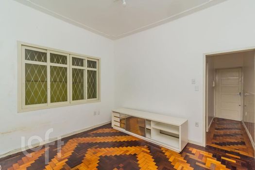 Foto 2 do(a) Apartamento de 1 quartos à venda em Rio Branco, Porto Alegre