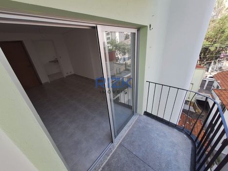 Foto 3 do(a) Apartamento de 2 quartos à venda em Aclimação, São Paulo